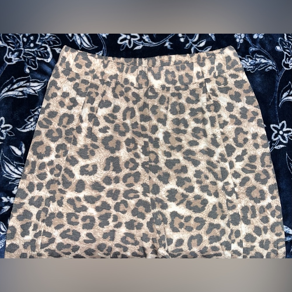 NEW! Zenana Hippie Harem Leopard Split Side Pants - Picture 10 of 16